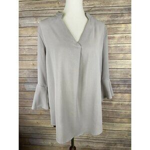 Spadehill Medium 3/4 Ruffle Bell Sleeve Blouse